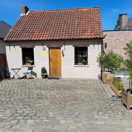 Vakantiehuisje 'T Morehof Oosterzele Luaran gambar